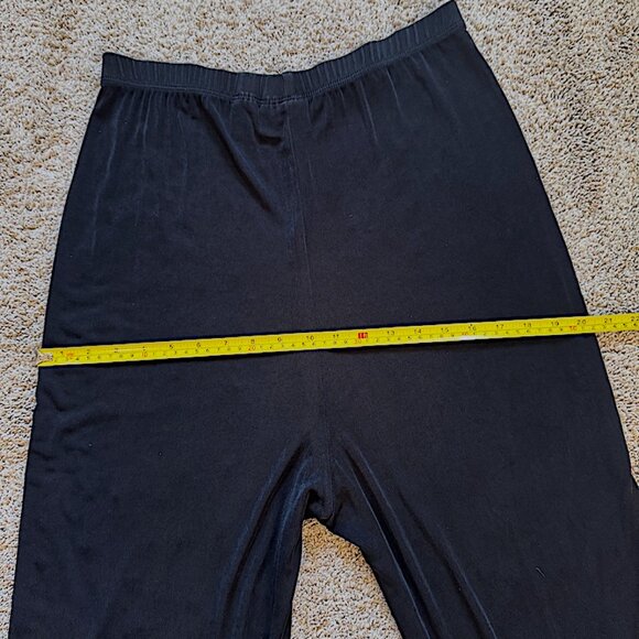 Chico's stretchy black travelers pants Size M (Chico's size 1) - Picture 6 of 8